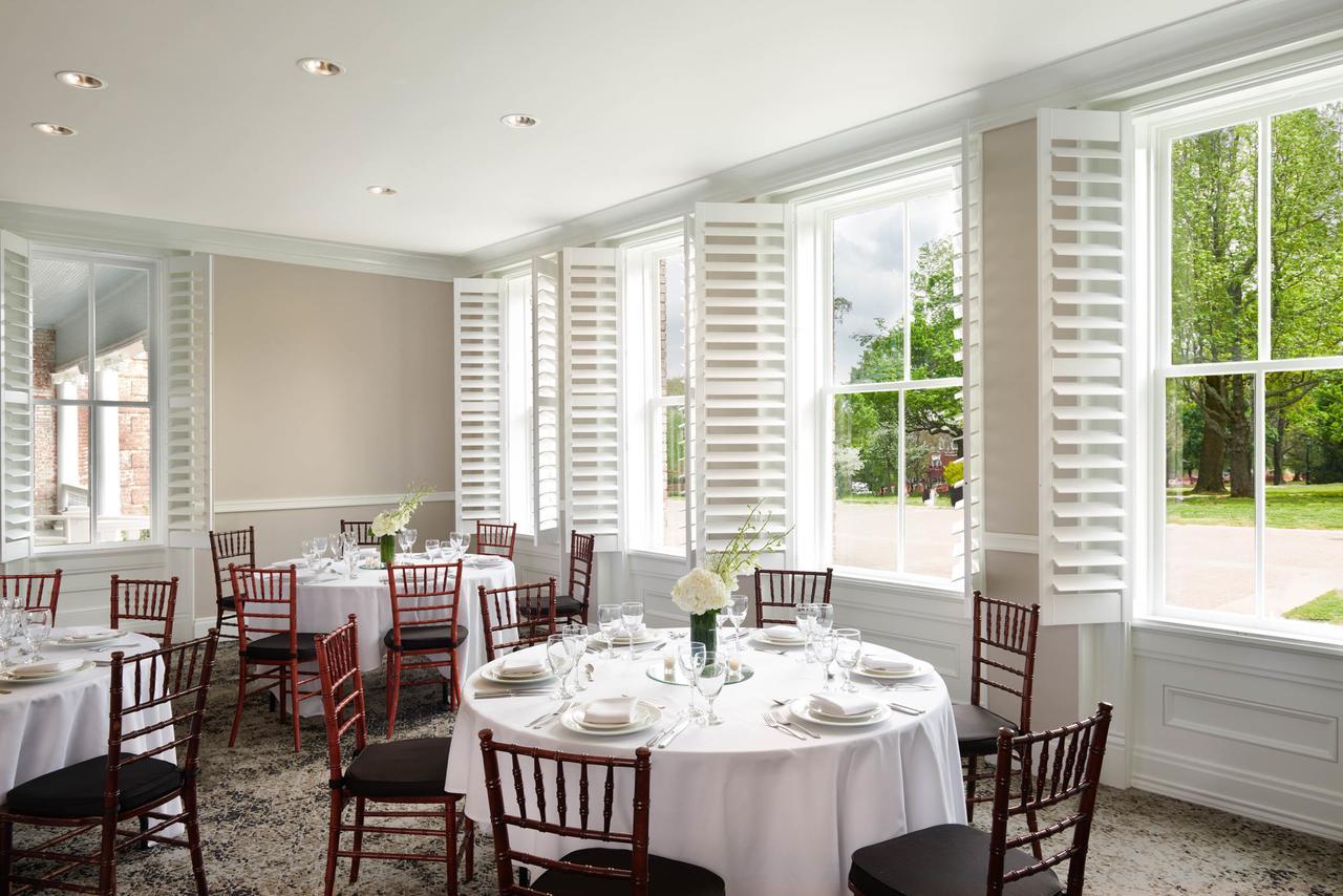פאייטוויל Inn At Carnall Hall מראה חיצוני תמונה